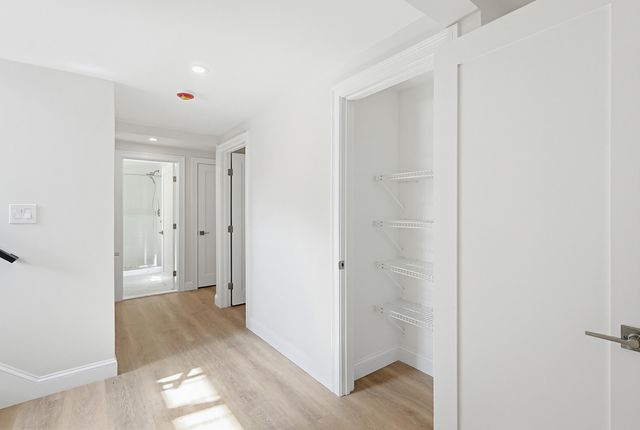 31 Marway, Mashpee, MA 02649