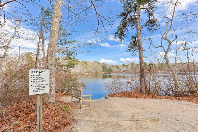 31 Marway, Mashpee, MA 02649