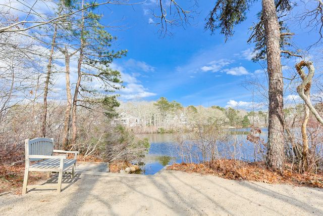 31 Marway, Mashpee, MA 02649