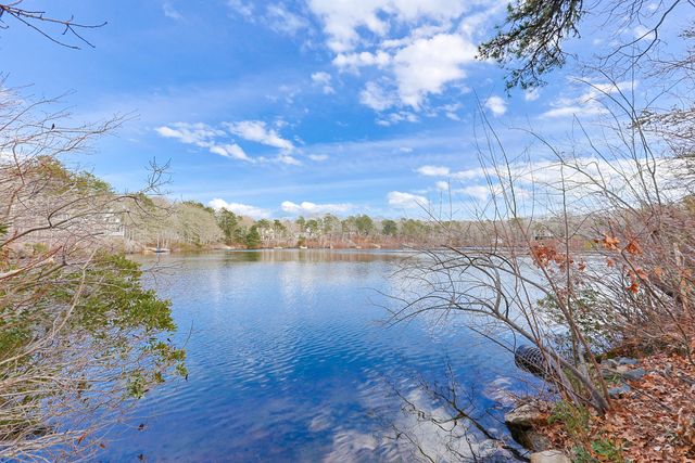 31 Marway, Mashpee, MA 02649