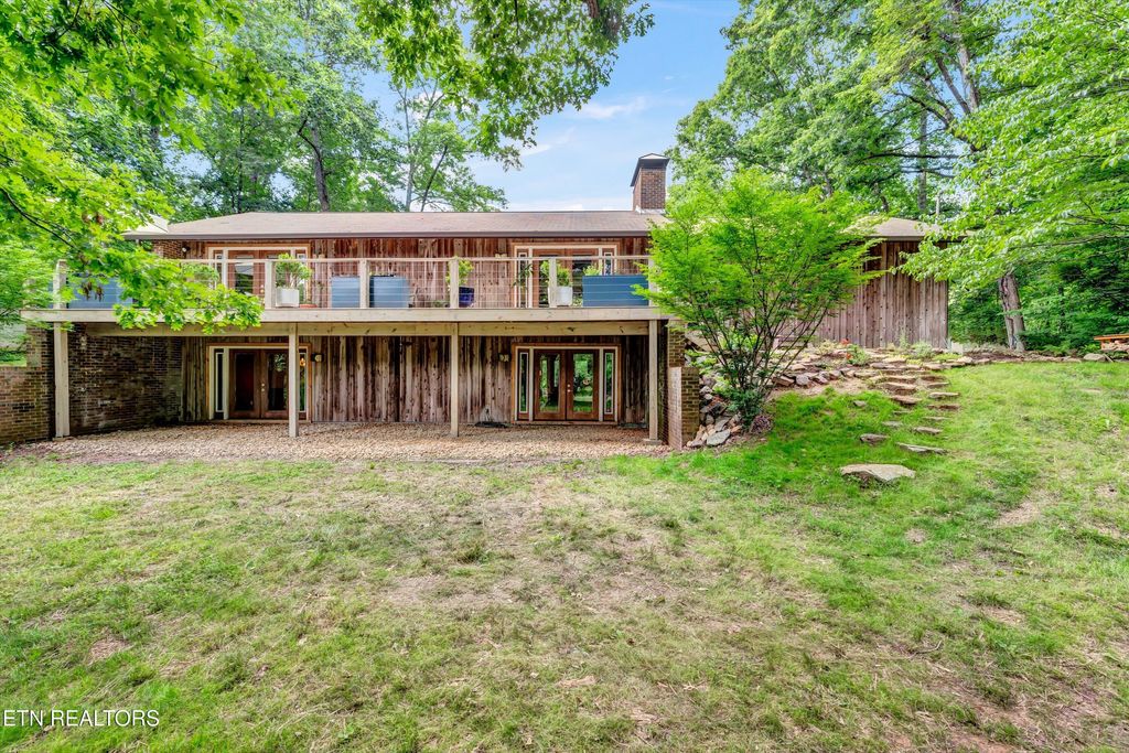 6112 Batson Lane, Knoxville, TN 37919