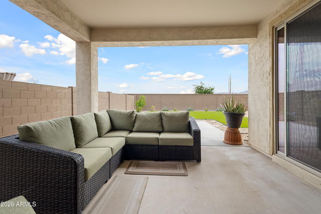 8521 S 67th Drive, Laveen, AZ 85339