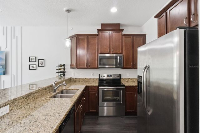 2560 AMATI DRIVE, Kissimmee, FL 34741