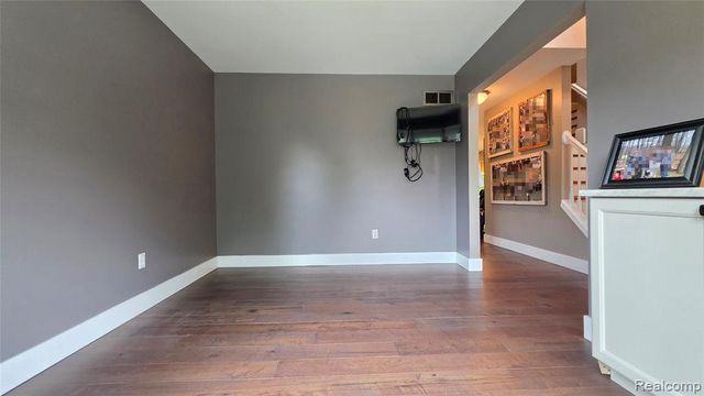 2525 Baltusrol Court, Commerce Twp, MI 48382