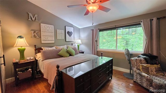 2525 Baltusrol Court, Commerce Twp, MI 48382