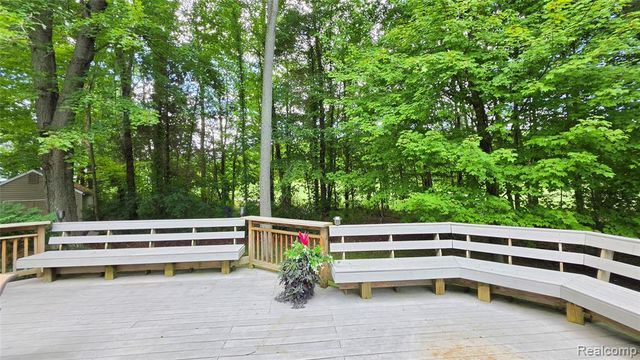 2525 Baltusrol Court, Commerce Twp, MI 48382