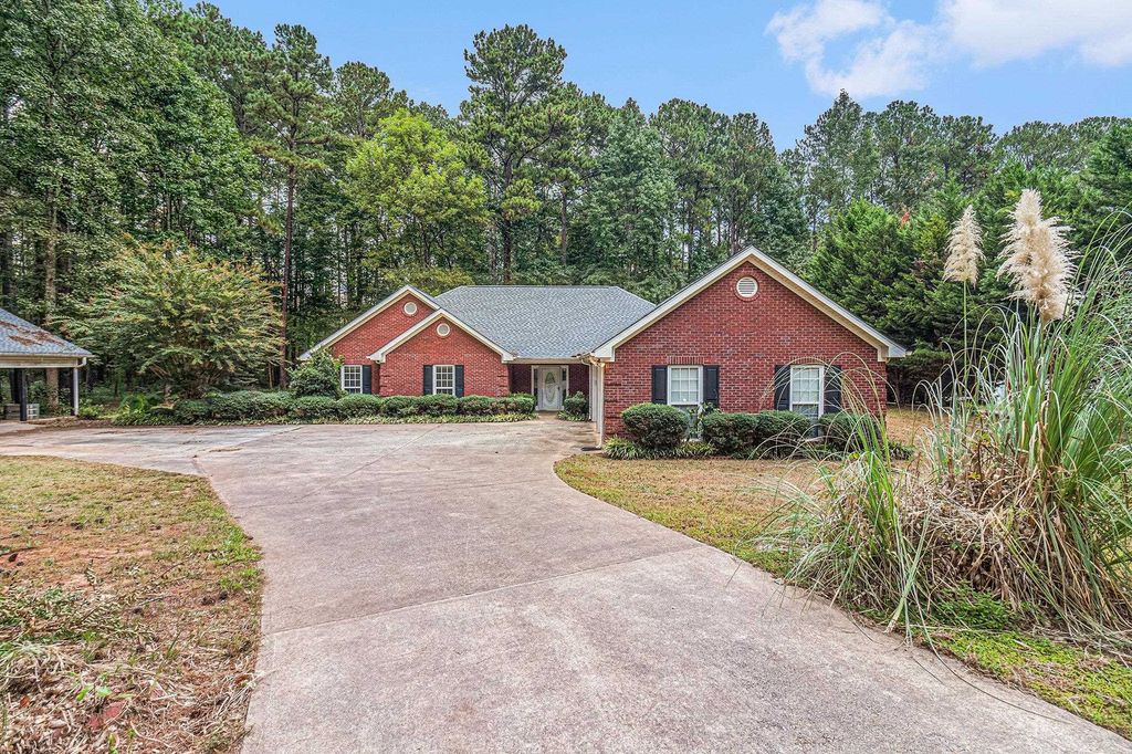 137 Honey Creek Road, Mcdonough, GA 30252