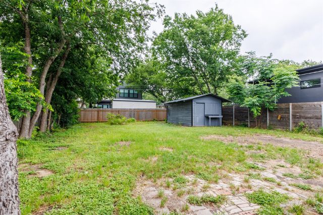 1902 Pasadena DR, Austin, TX 78757