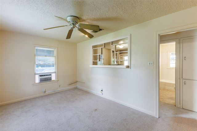 1902 Pasadena DR, Austin, TX 78757