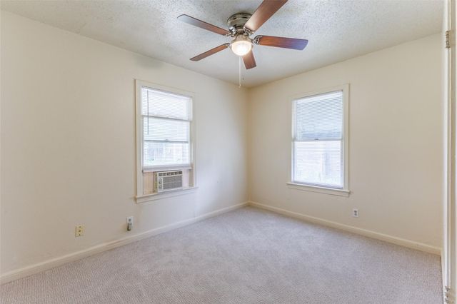 1902 Pasadena DR, Austin, TX 78757