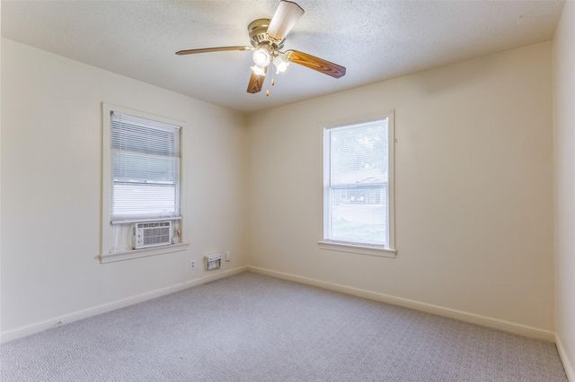 1902 Pasadena DR, Austin, TX 78757