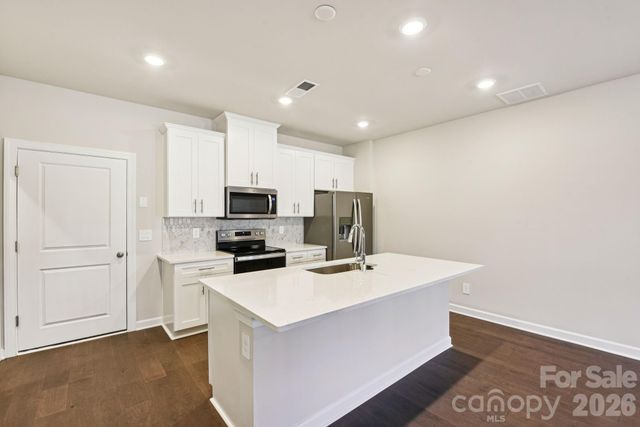 104 Ciara Place D, Mooresville, NC 28117