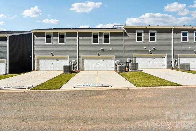 104 Ciara Place D, Mooresville, NC 28117