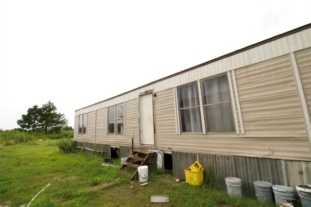 739 Road 5705, Cleveland, TX 77327