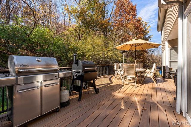 17710 Wilding Place Drive, Wildwood, MO 63005