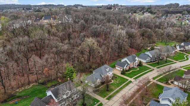 17710 Wilding Place Drive, Wildwood, MO 63005