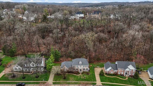 17710 Wilding Place Drive, Wildwood, MO 63005