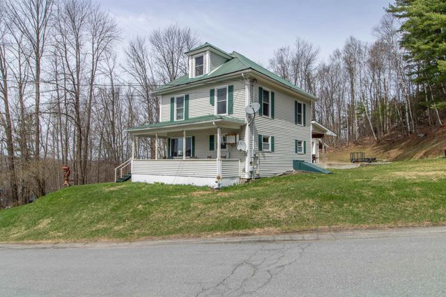 77 Water Street, Orleans, VT 05860