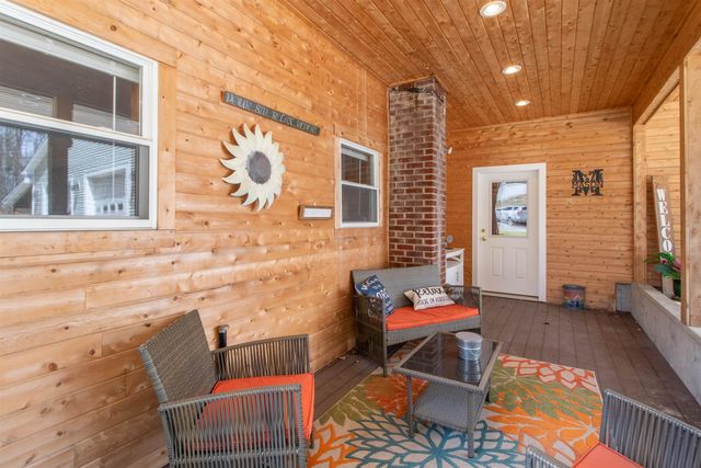 77 Water Street, Orleans, VT 05860