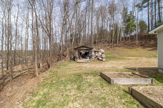 77 Water Street, Orleans, VT 05860
