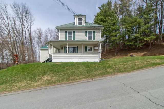 77 Water Street, Orleans, VT 05860