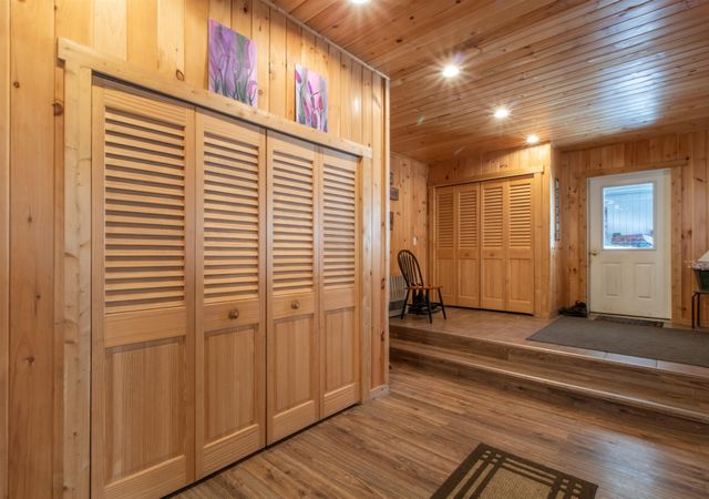 77 Water Street, Orleans, VT 05860