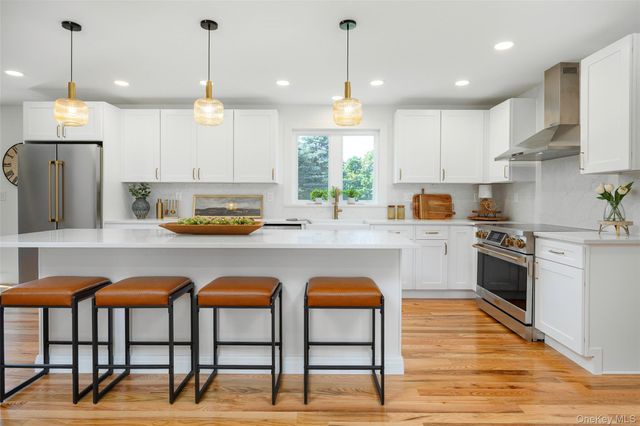 327 Hynes Road, Poughquag, NY 12570