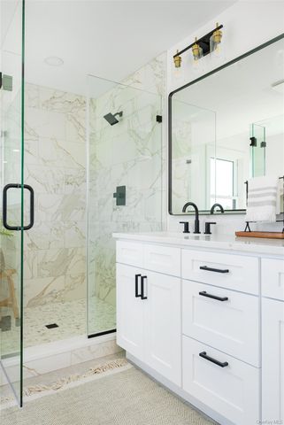 327 Hynes Road, Poughquag, NY 12570