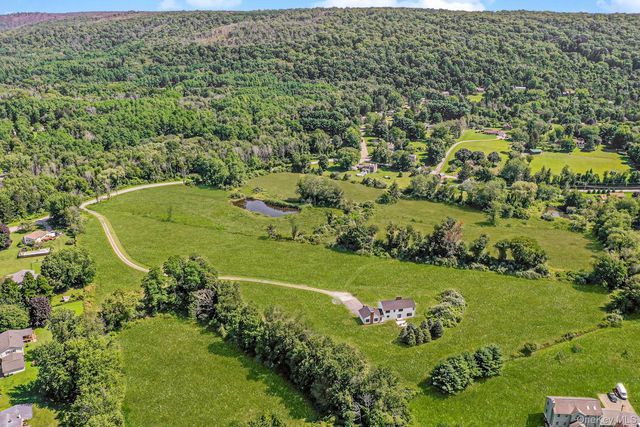 327 Hynes Road, Poughquag, NY 12570