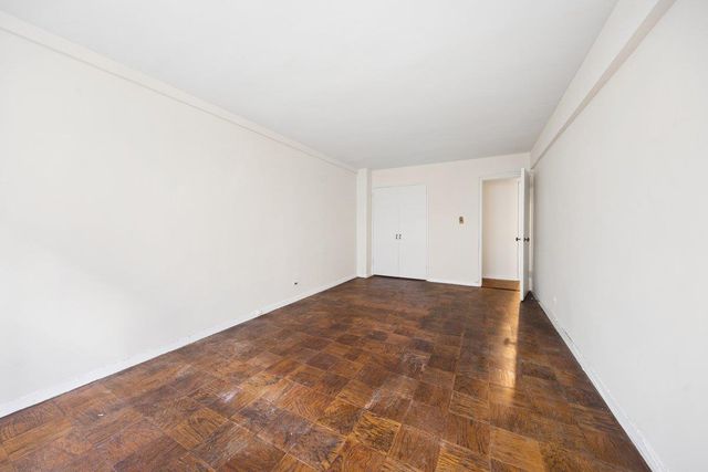 141 E 55th St Apt 4F, New York City, NY 10022