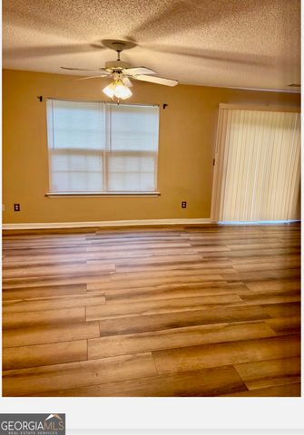 7182 Georges, Morrow, GA 30260