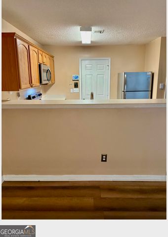 7182 Georges, Morrow, GA 30260