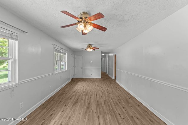 102 Quality Lane, Jacksonville, NC 28540