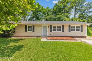 102 Quality Lane, Jacksonville, NC 28540