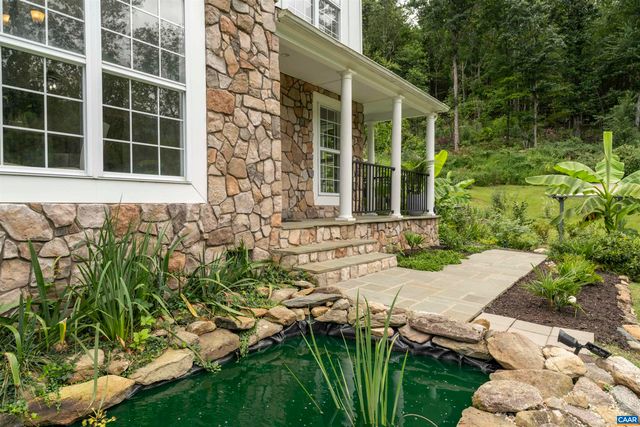 5860 BEARWOOD RD, Crozet, VA 22932