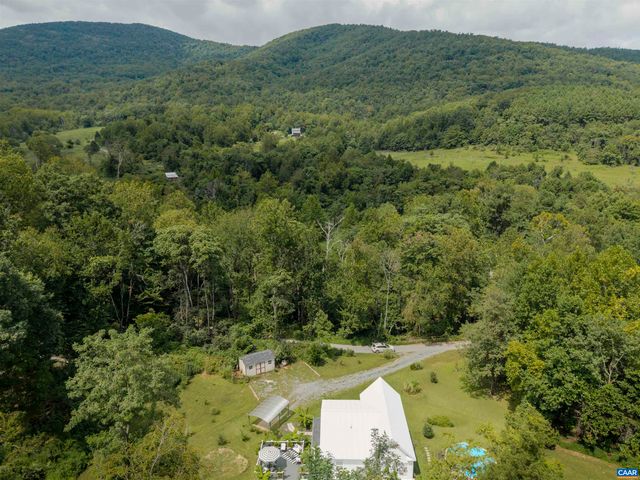 5860 BEARWOOD RD, Crozet, VA 22932