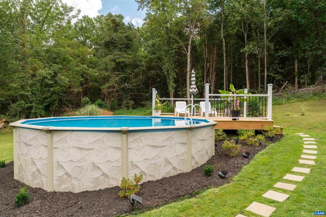 5860 BEARWOOD RD, Crozet, VA 22932