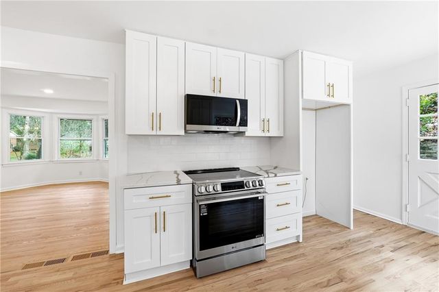 2520 Overlook Way, Atlanta, GA 30345