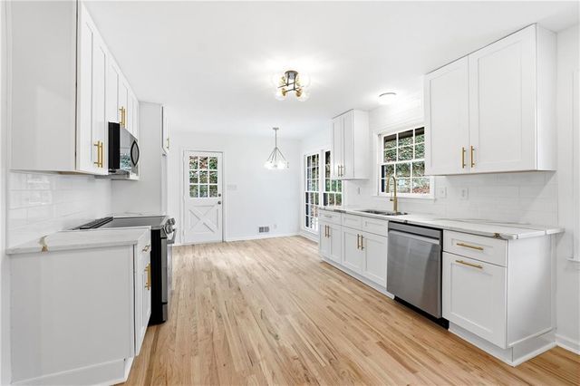 2520 Overlook Way, Atlanta, GA 30345