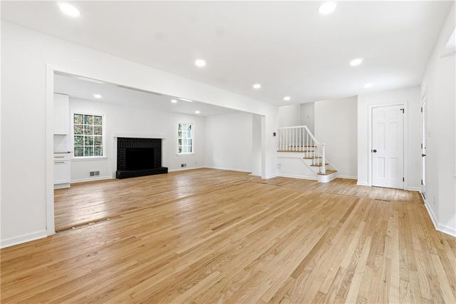 2520 Overlook Way, Atlanta, GA 30345