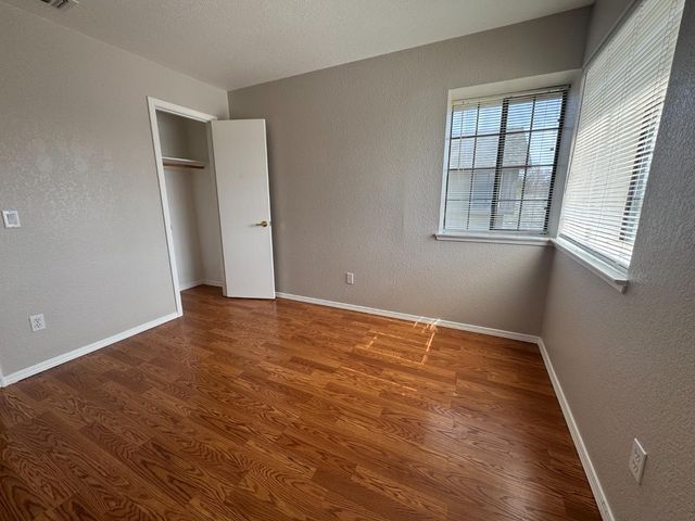 8420 Sunblaze Way, Sacramento, CA 95823