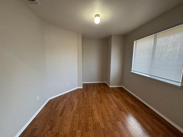 8420 Sunblaze Way, Sacramento, CA 95823