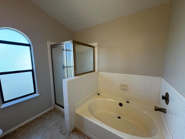 8420 Sunblaze Way, Sacramento, CA 95823