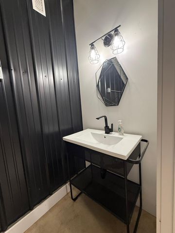 1222 Gates Rd., Columbia, MS 39429