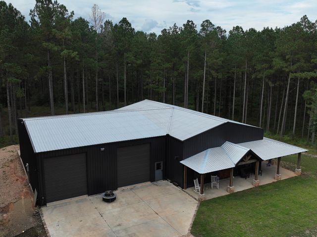 1222 Gates Rd., Columbia, MS 39429