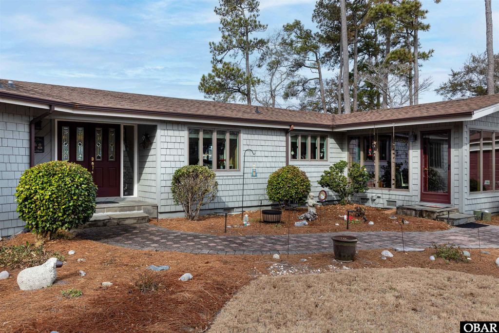 Image 7 of property listing at 93 Osprey Lane Lot 12, Southern Shores, NC 27949