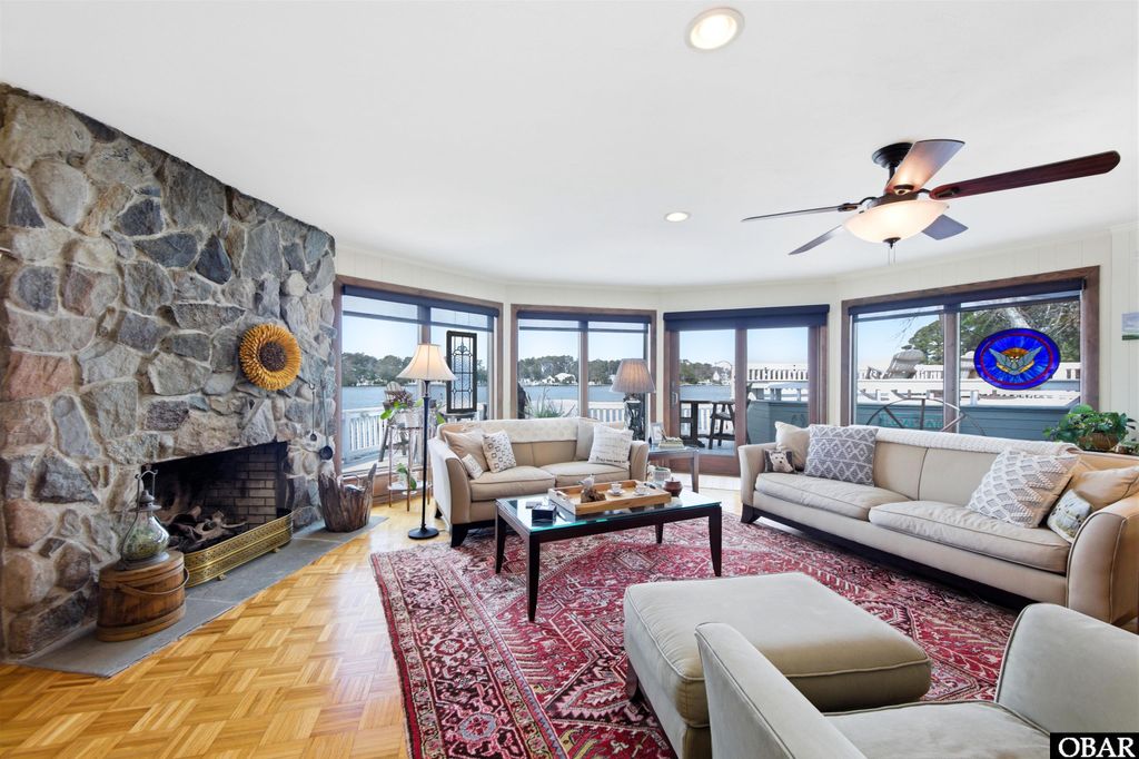 Image 10 of property listing at 93 Osprey Lane Lot 12, Southern Shores, NC 27949