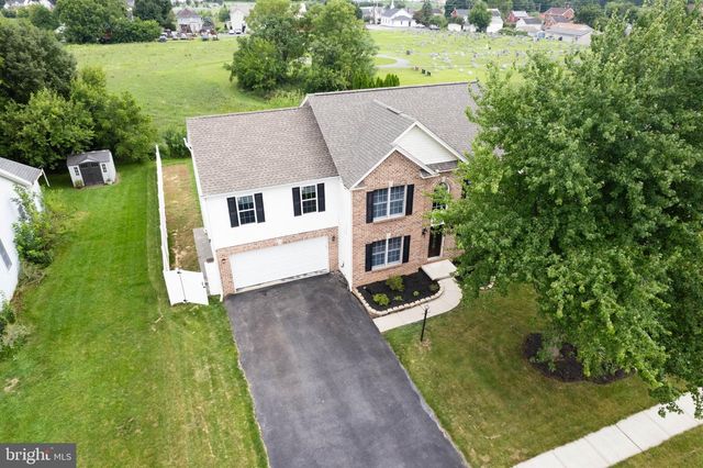 446 OLD FARM RD, Palmyra, PA 17078