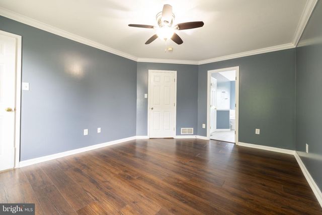 446 OLD FARM RD, Palmyra, PA 17078