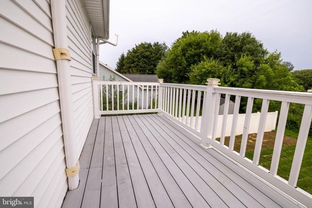 446 OLD FARM RD, Palmyra, PA 17078
